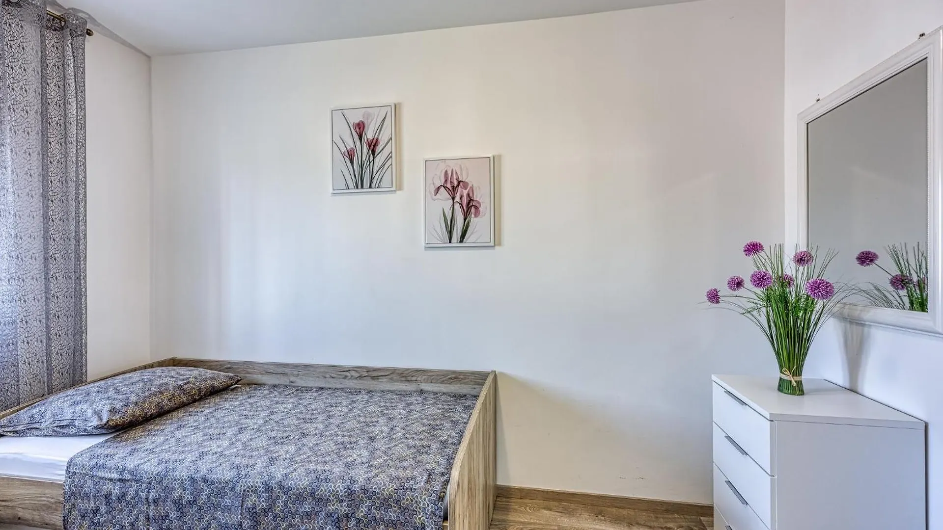 Olive Garden Apartments Rovinj 0*,