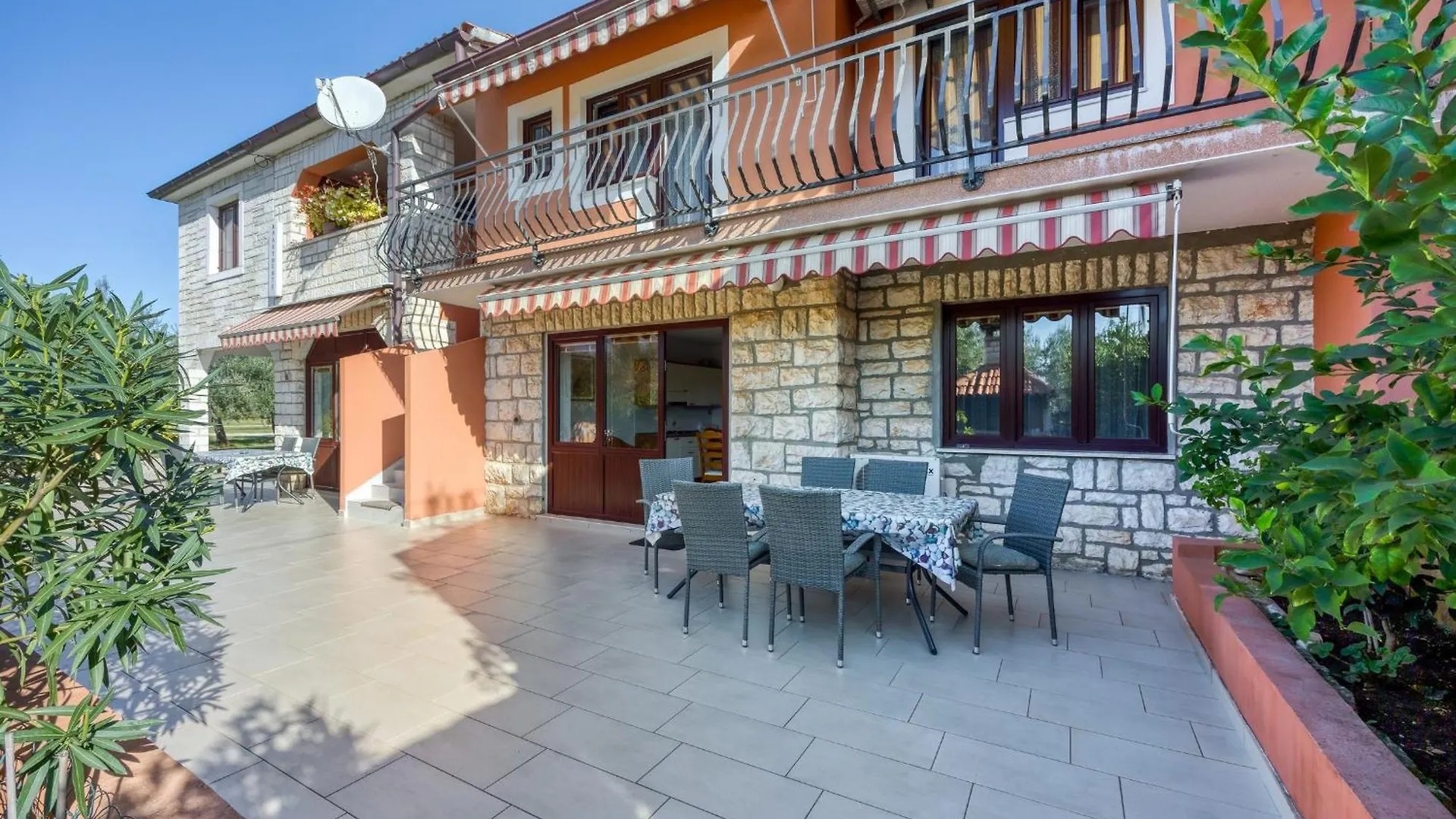 Olive Garden Apartments Rovinj