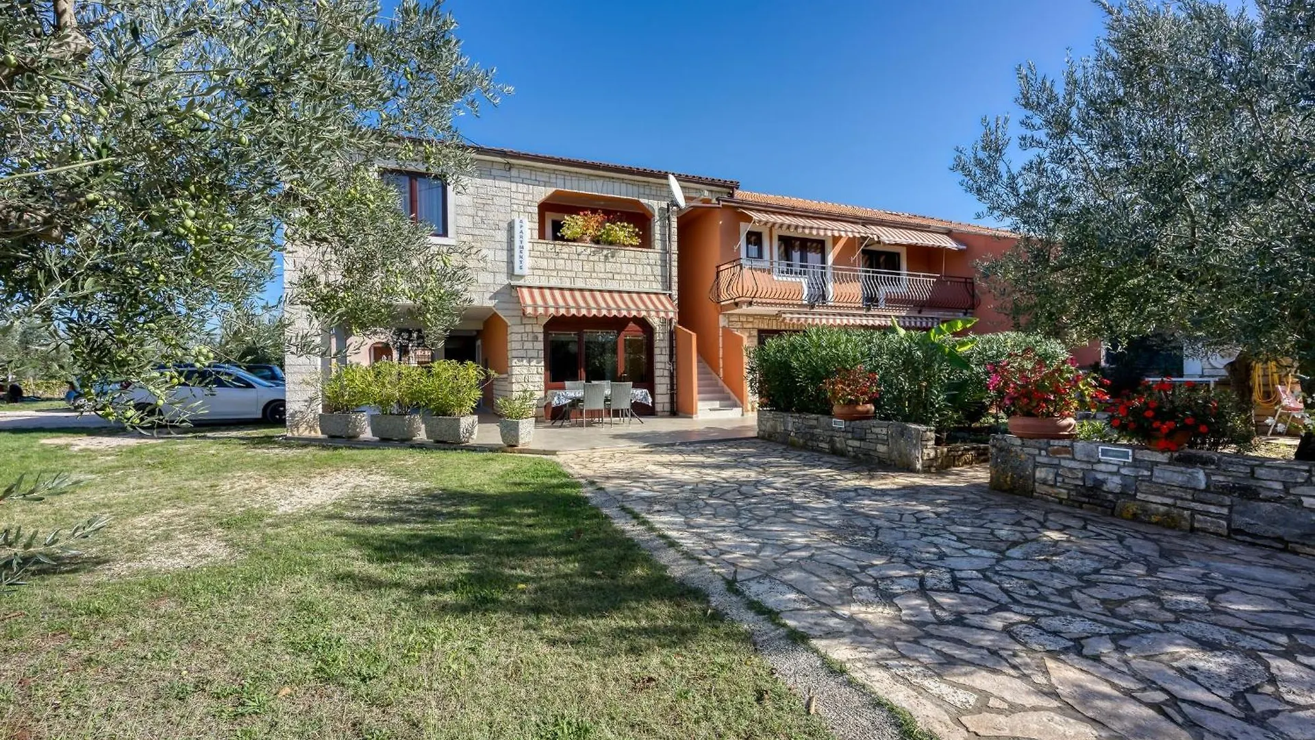 Olive Garden Apartments Rovinj 0*,